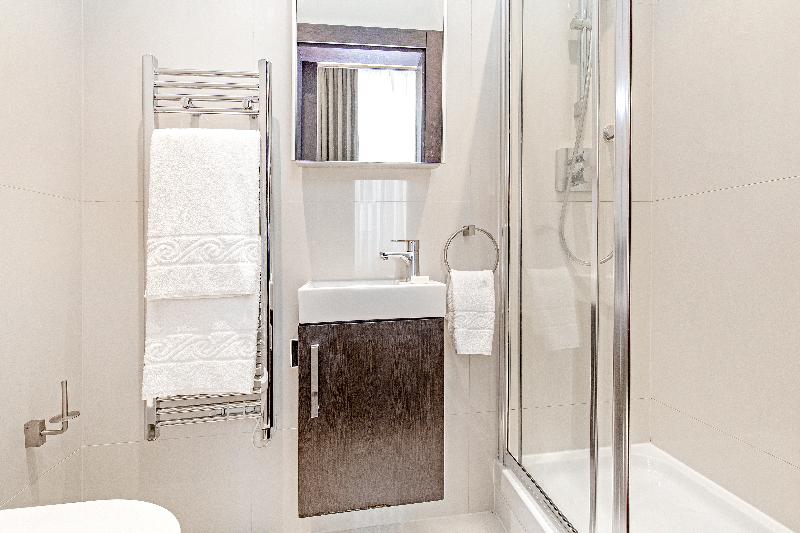 Апартаменты Deluxe 3 Спальни, 130 Queen S Gate Apartments