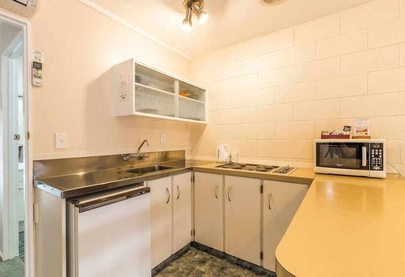 Апартаменты 1 Спальня, Judges Pool Motel Turangi