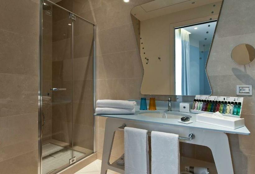 اتاق سوپریور سه تخته, Jr Hotels Bari Grande Albergo Delle Nazioni