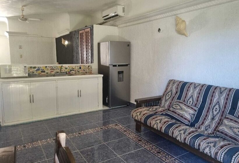 Standaard Studio, Mayan Art Hotel 10 Avenue