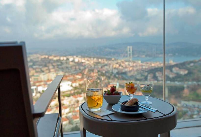 Полулюкс Вид на Город, Renaissance Istanbul Polat Bosphorus
