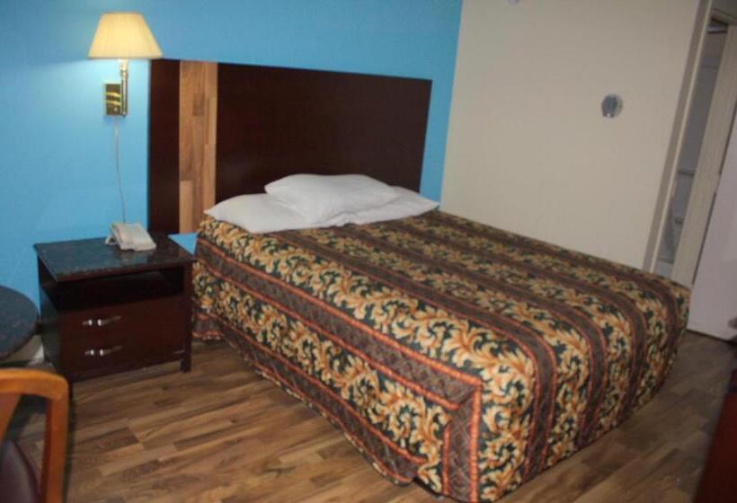 Номер Стандарт, American Inn And Suites