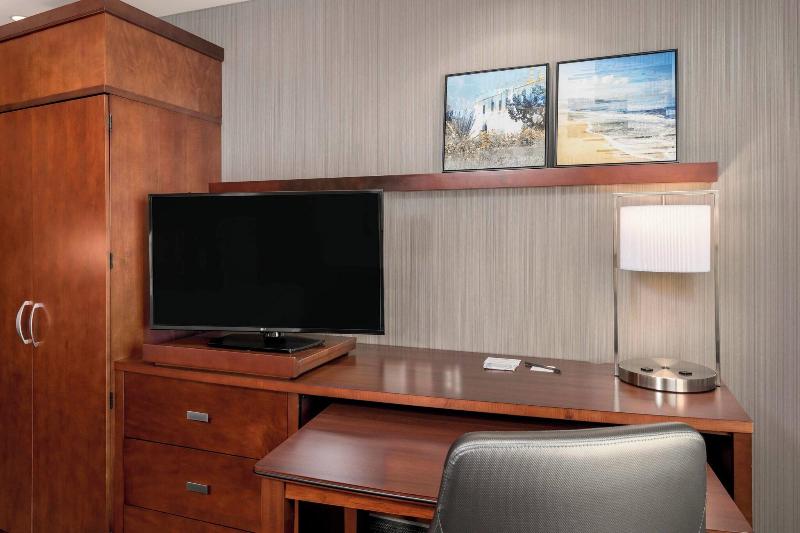 Стандартный Номер Кровать Кинг, Courtyard By Marriott San Diego Oceanside
