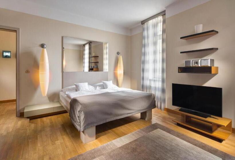 Escritório Estándar, Mamaison Residence Belgicka Prague