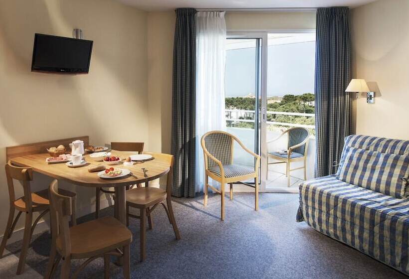 Апартаменты 1 Спальня с Балконом, Résidence Valdys Thalasso & Spa   Les Pins