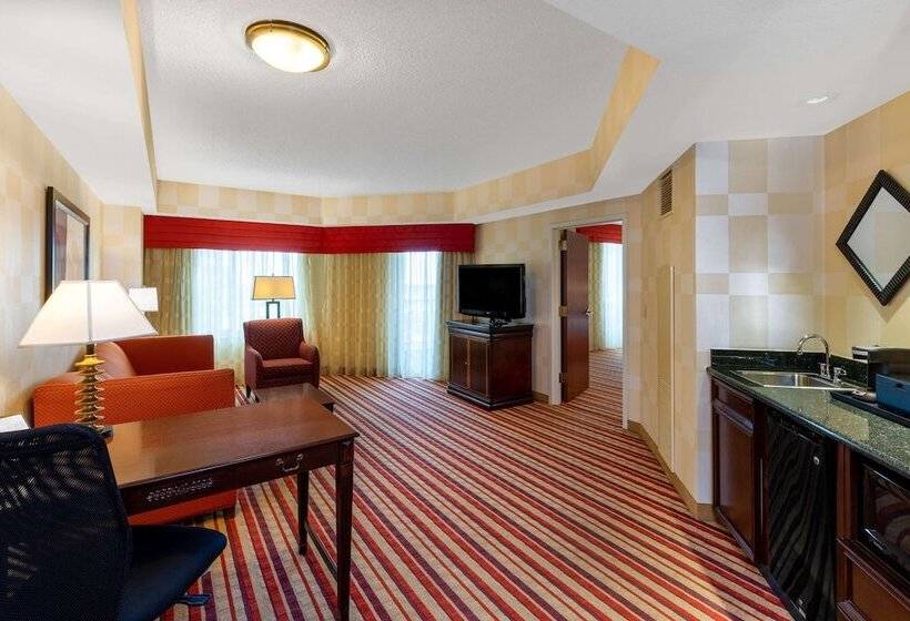 Люкс Адаптированный для Инвалидов, Wyndham Grand Oklahoma City Downtown