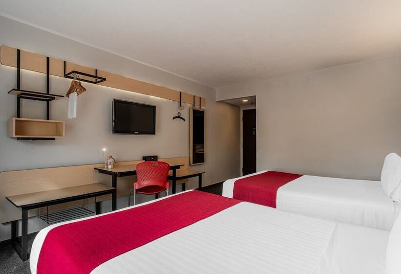 Номер Стандарт 2 Двуспальные Кровати, City Express By Marriott Queretaro Jurica