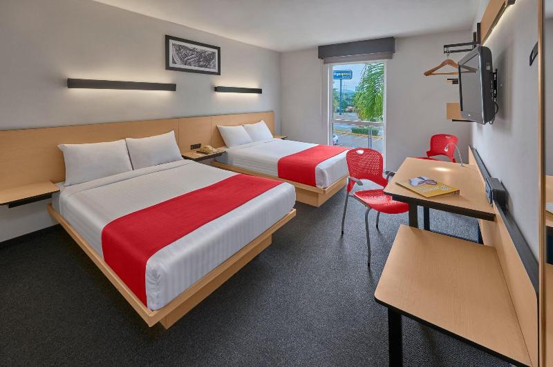 Номер Стандарт, City Express By Marriott Queretaro Jurica