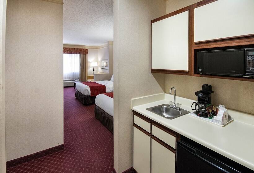 스위트, Comfort Suites Parkersburg South