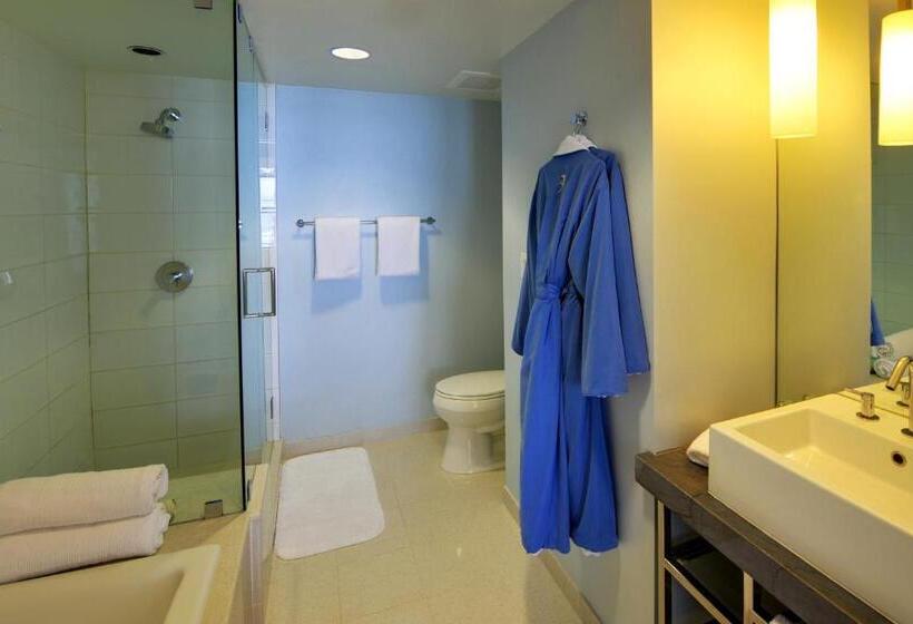 Suite, Tower 23