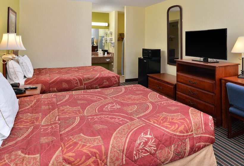 带2个双人床的标准工作室, Americas Best Value Inn Dayton