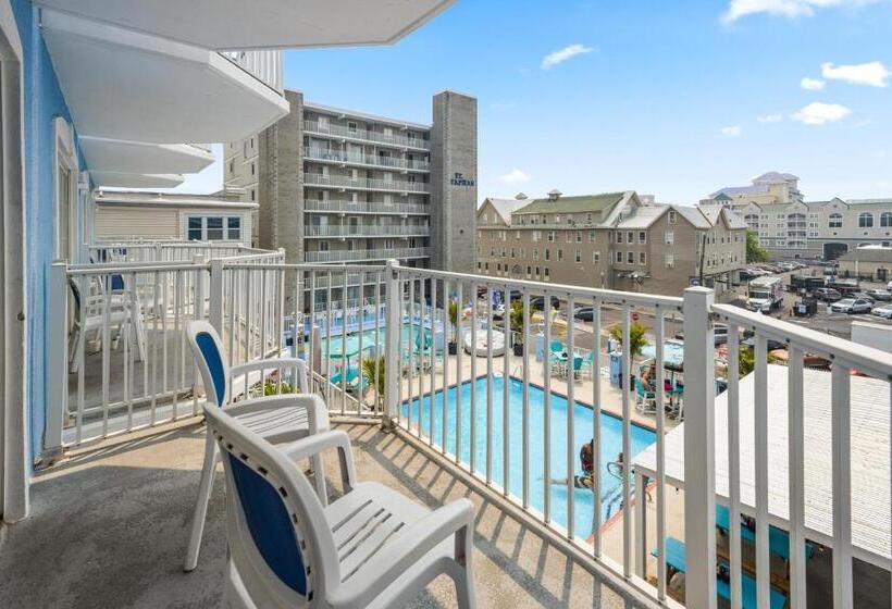 キングサイズベッドのスイートルーム, Tidelands Caribbean Boardwalk Hotel And Suites