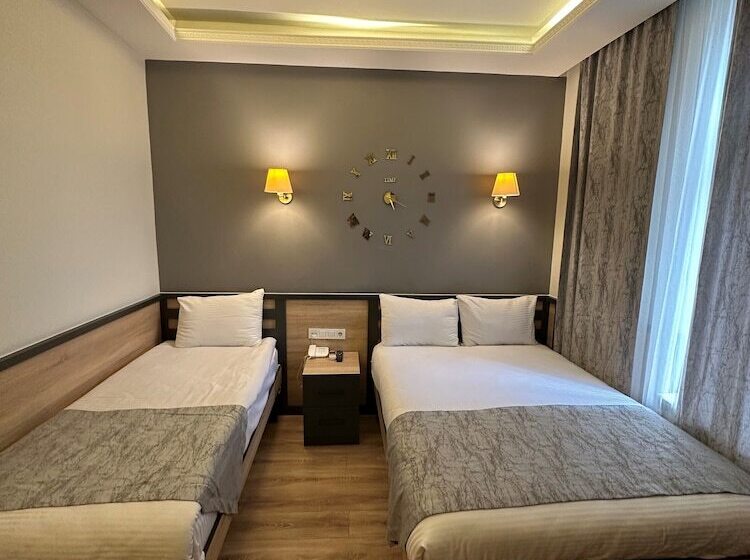 اتاق سوپریور چهار تخته, Ethnica Hotel Old City