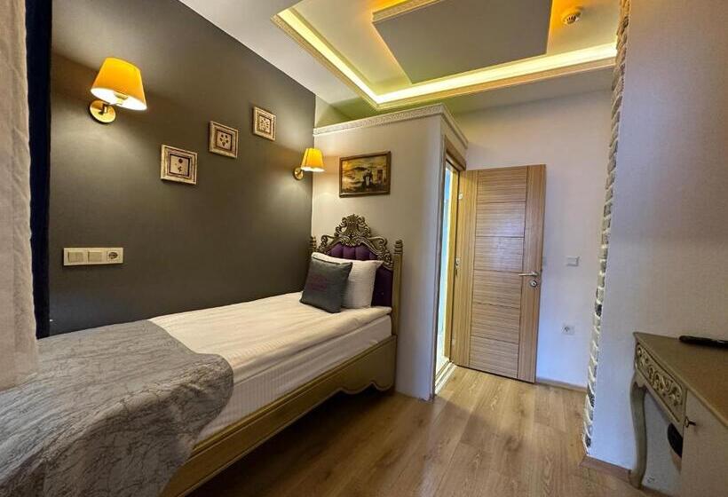 اتاق سوپریور سه تخته, Ethnica Hotel Old City