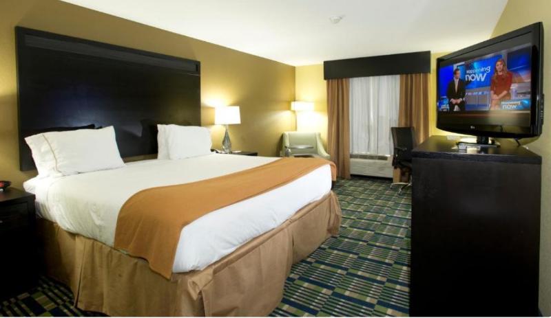 Люкс Кровать Кинг, Holiday Inn Express & Suites Morrilton, An Ihg