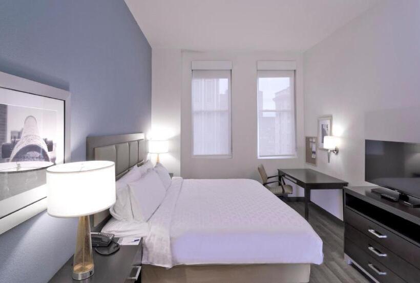 Студио Стандарт Кровать Кинг, Candlewood Suites Baltimore   Inner Harbor, An Ihg