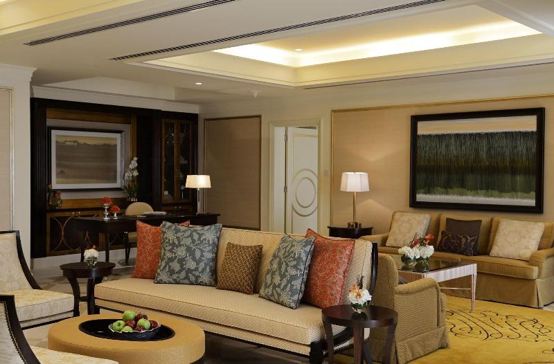 Люкс Клуб, The Ritzcarlton Abu Dhabi  Grand Canal