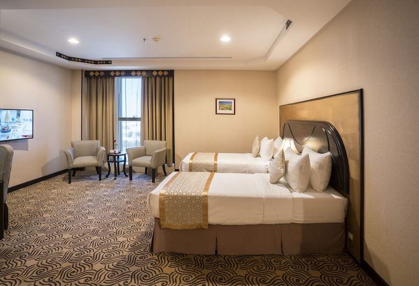 俱乐部房间, Awaliv International