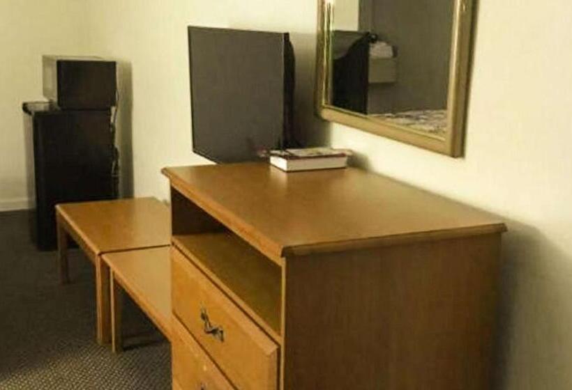 Номер Стандарт, Budget Inn Franklinton