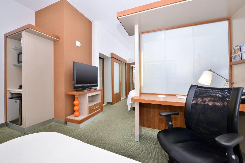 스탠다드 스튜디오 킹침대, Springhill Suites Kingman Route 66