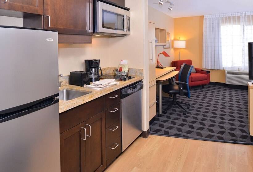 Люкс 2 Спальни, Towneplace Suites By Marriott Las Vegas Henderson