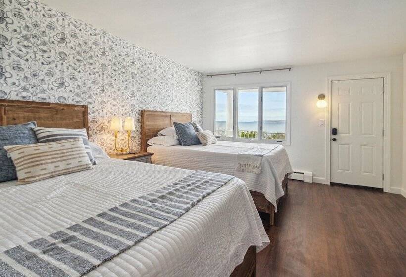Номер Стандарт, Bay Inn Of Petoskey