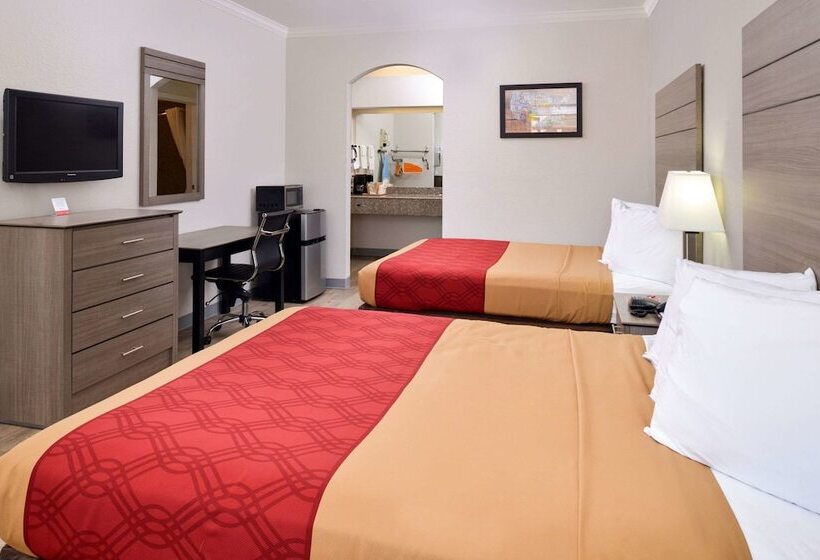 스탠다드 룸 더블 침대 2개, Econo Lodge Inn & Suites Port Arthur Near Sabine Pass