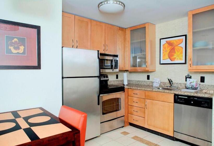 Студио Стандарт Кровать Кинг, Residence Inn By Marriott Richmond Chester