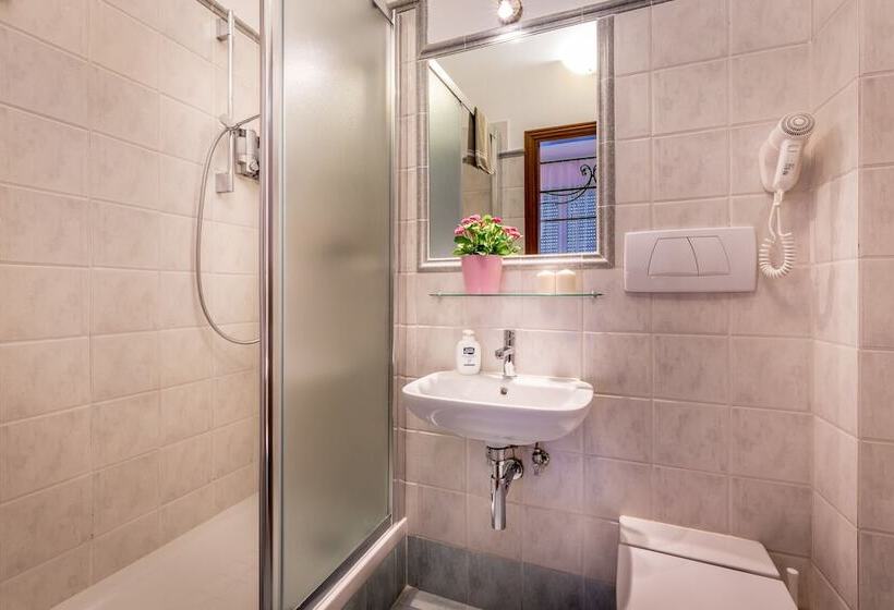Camera Standard, B&b Antiche Armonie