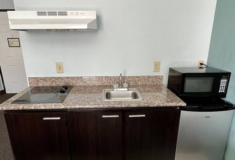 غرفه قياسيه سريرين مزدوجين, Americas Best Value Inn Sulphur