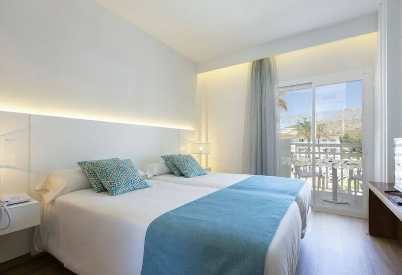 Люкс Вид на Бассейн, Mar Hotels Playa Mar & Spa