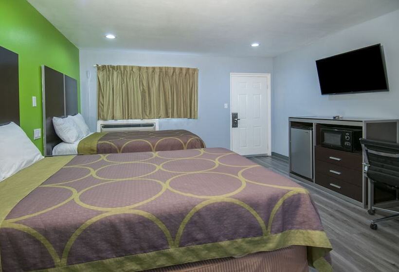 Номер Стандарт, Executive Inn Fort Stockton