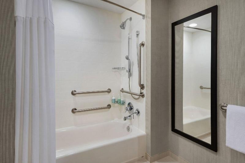 Люкс Кровать Кинг, Residence Inn By Marriott Fairfax City