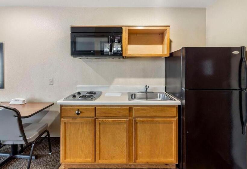 Номер Стандарт 2 Двуспальные Кровати, Woodspring Suites Raleigh Garner