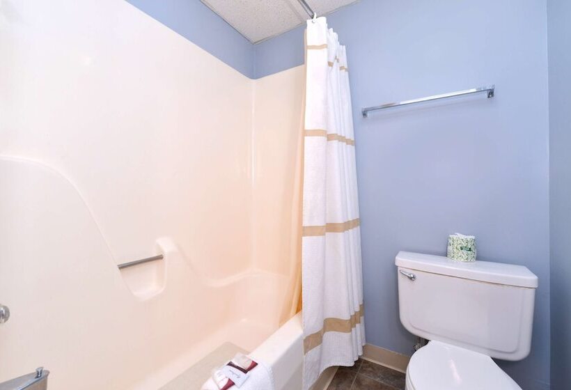 Номер Стандарт 2 Двуспальные Кровати, Americas Best Value Inn & Suites Branson   Near The Strip