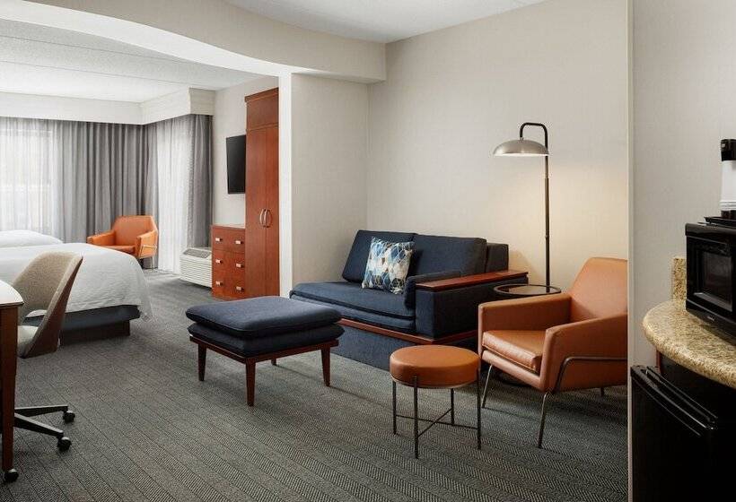 Люкс, Courtyard By Marriott Boone