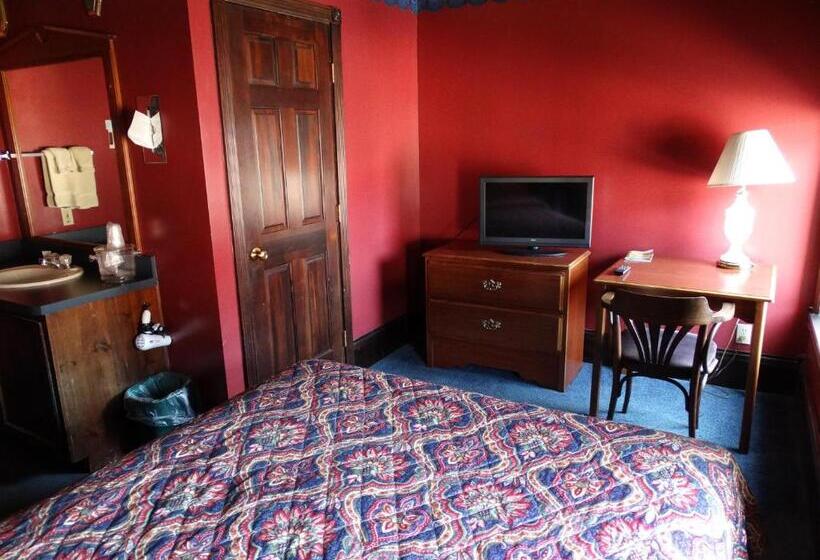 Номер Стандарт, Historic Iron Horse Inn   Deadwood