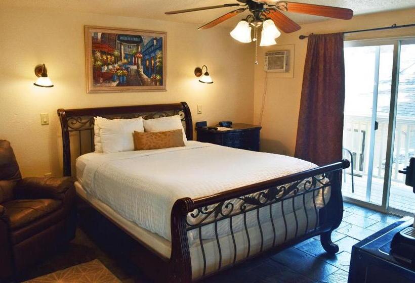 Номер Стандарт, Silverton Inn & Suites