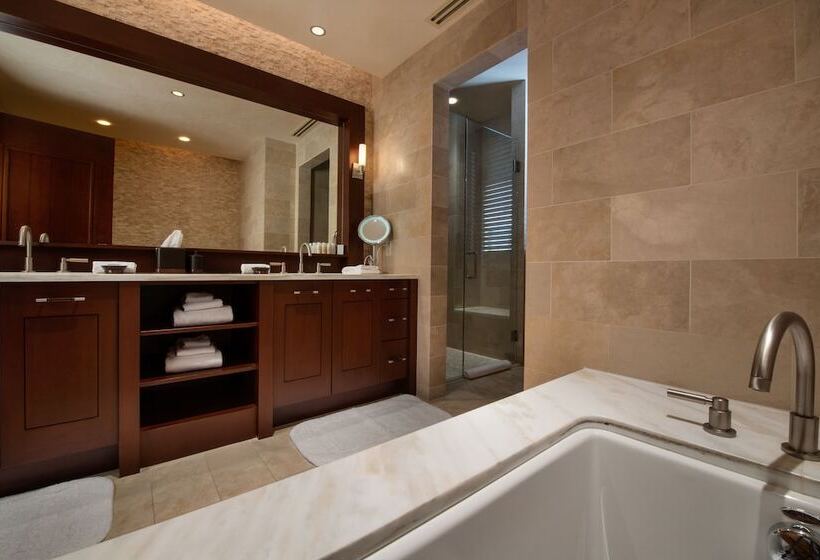 3침실 프리미엄 아파트, Solaris Residences