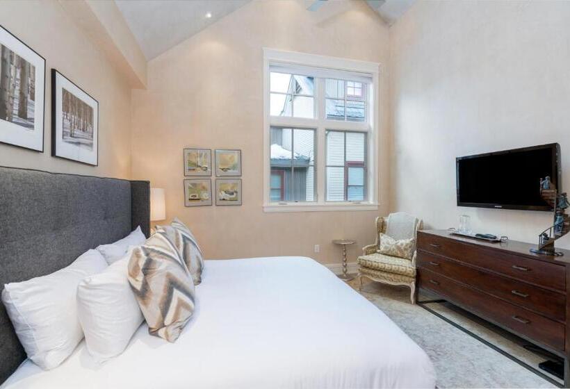 דירת חדר סופריור, The Auberge Residences At Element 52