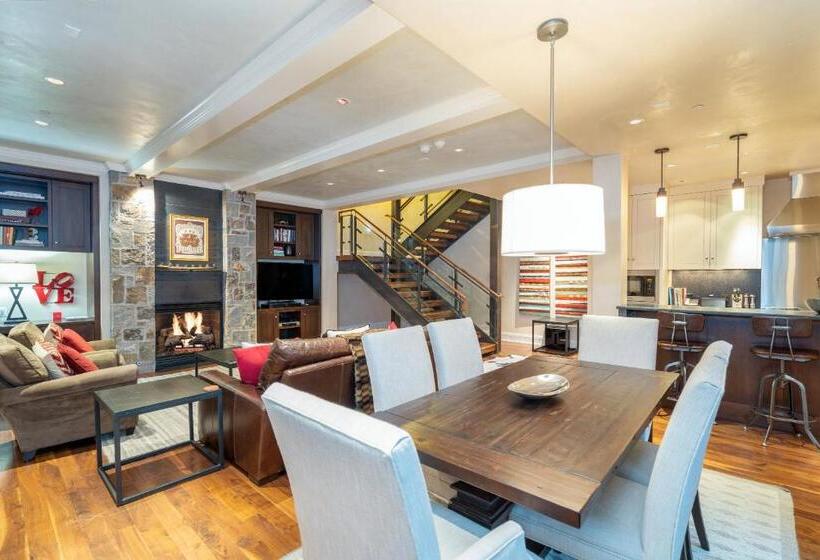 דירת שני חדרים, The Auberge Residences At Element 52