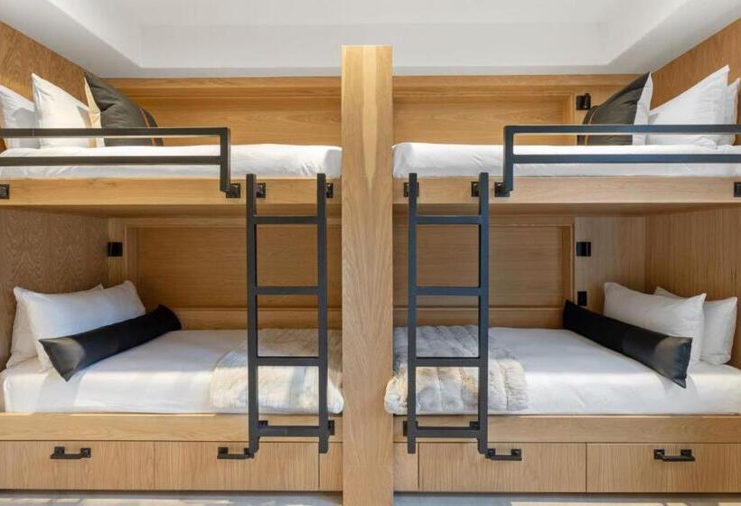 דירת חדר, The Auberge Residences At Element 52