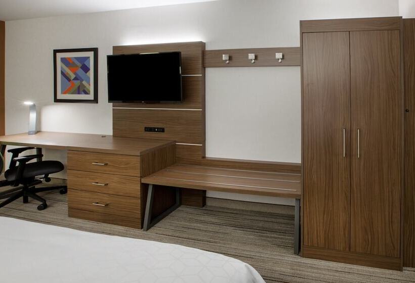 סוויטה מותאמת לאדם עם מוגבלויות, Holiday Inn Express & Suites   Miramar, An Ihg