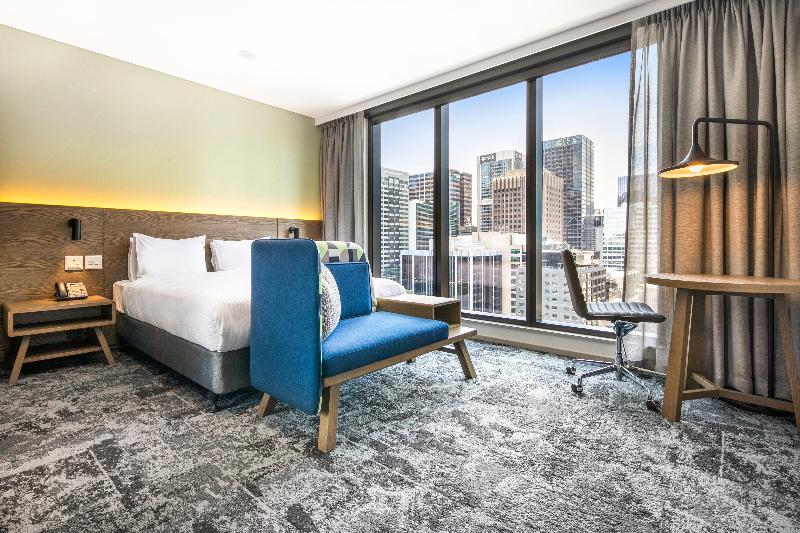장애인을 위한 퀸사이즈 스탠다드 룸, Holiday Inn Express Melbourne Little Collins, An Ihg