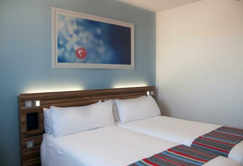 اتاق استاندارد, Travelodge Madrid Metropolitano