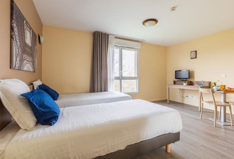 Студия Superior, Zenitude Hôtel Résidences Magny Les Hameaux