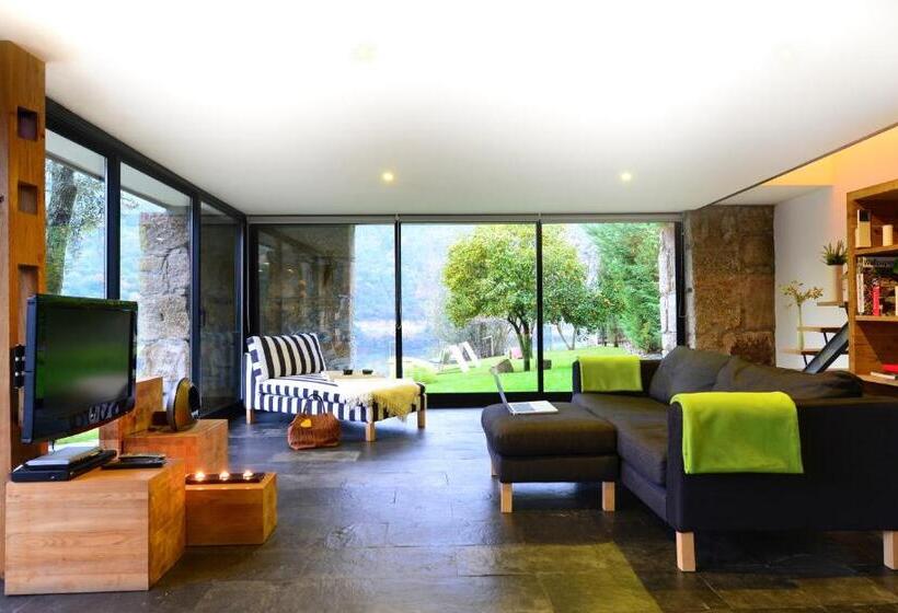 Апартаменты 3 Спальни, Casas De Pousadouro