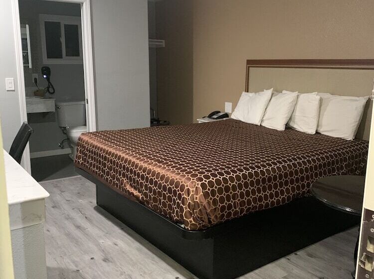 Стандартный Номер Кровать Кинг, Colusa Motel