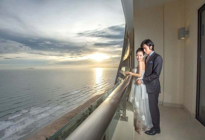 Люкс Классика, Four Points By Sheraton Hainan, Sanya