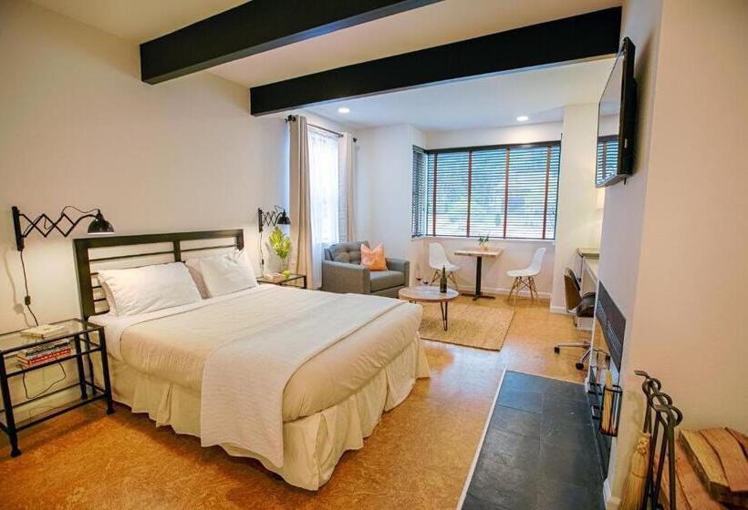 장애인을 위한 킹사이즈 침대 스탠다드 룸, Scp Mendocino Inn And Farm